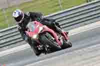 cadwell-no-limits-trackday;cadwell-park;cadwell-park-photographs;cadwell-trackday-photographs;enduro-digital-images;event-digital-images;eventdigitalimages;navarra;no-limits-trackdays;peter-wileman-photography;racing-digital-images;trackday-digital-images;trackday-photos